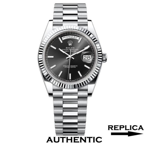 Super Clone Rolex 228236-0003 Day-Date 40 mm Bright Black Dial Replica Rolex RDD020